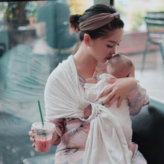 Coffee time with my baby. Baby sling from @mooimom.id. Feel so close to you right now!