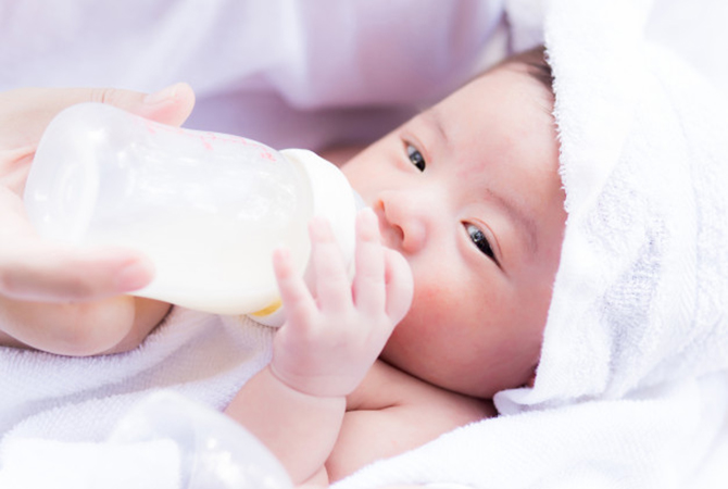 Trik Menghindari Gumoh pada Bayi