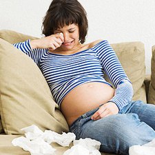 Yuk Moms Kendalikan Mood Swing Saat Hamil