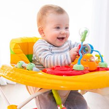 Baby Walker Perlu Gak Ya?