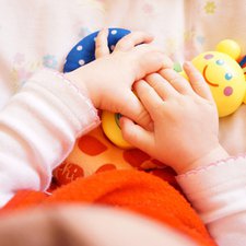 Apa Saja Kebiasaan Bayi Berusia 6 Minggu?