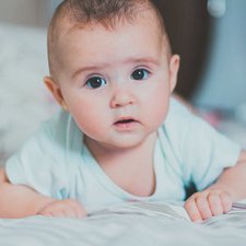 Mengapa Bayi Perlu Menyusu Tiap Malam?