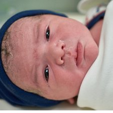 Tanda BAB Bayi Bermasalah