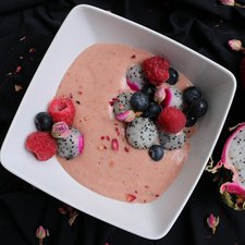 Resep MPASI: Buah Naga Yoghurt (8 Bulan keatas)