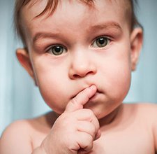 Bintik Merah & Ruam pada Perut Bayi Setelah Makan? Ini Bisa Jadi Penyebabnya