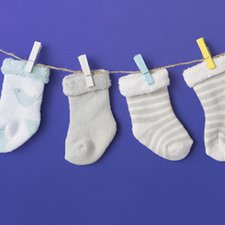 Moms, Simak Cara Mencuci Baju Bayi yang Tepat