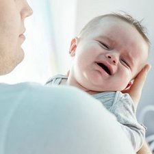 Bayi Sering Menangis Tanpa Alasan, Mungkin Karena Wonder Week