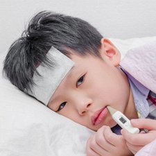 Hati-hati! 3 Penyakit Ini Mengancam si Kecil Karena Peralatan Tidak Steril