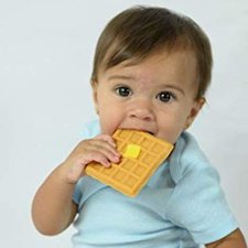 Kenapa Bayi Suka Gigit Teether ?