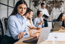 Tips Menjaga Kesehatan Saat Tidak WFH di Tengah Pandemi COVID-19