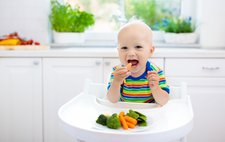 Tips Mengatur Pola Makan Anak Setelah Mengenal MPASI