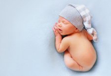 Moms, Ini Lho 7 Fakta Pola Tidur Bayi Usia 2 Bulan