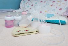 Moms Wajib Tahu. Ini Tips Membersihkan dan Menyimpan Pompa ASI Saat Tidak Digunakan