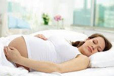 Bolehkah Ibu Hamil Tidur Telentang? Ini Penjelasannya