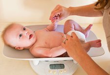 Penyebab Berat Badan Bayi Susah Naik