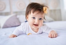 Bayi Menginjak Usia 6 Bulan? Berikut Perkembangannya